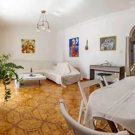 Apartment Marenia's Sea Echo Downtown Apt *