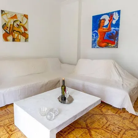 Apartmán Marenia's Sea Echo Downtown Apt
